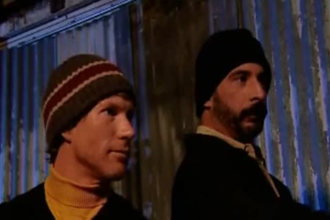 threesome, Lluvia Dorada