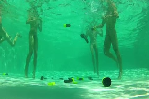 Swimming Pool nakedback orgy