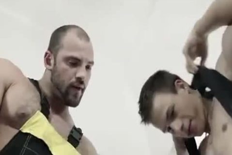 Mechanics Like To poke Tw-nk