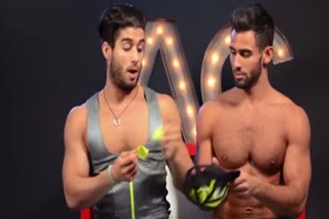 juicy Muscle boys wanking