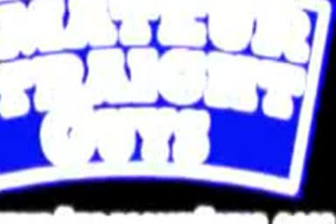 Gdlkng str8 Firsttimer Sucks two cocks At once