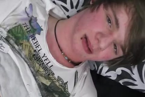 pretty 18 Year daddy twink Wanks