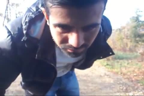 Exhibition A worthy lad With A big knob