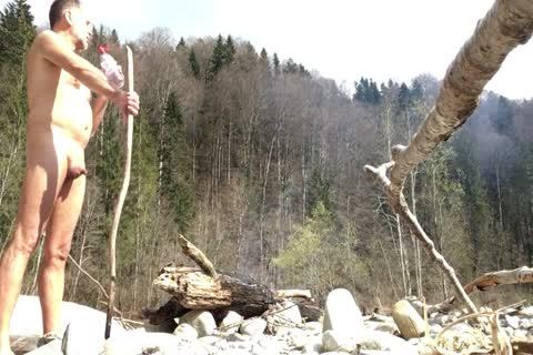 Nudist Starting-up His petite penis