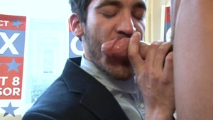 Falcon Studios - Horny Dale Cooper loves hard nailining