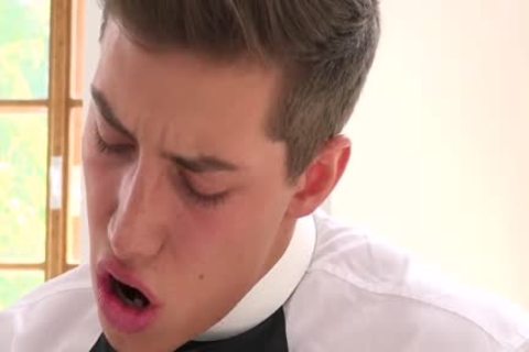 The Pleasures Of Hell Are Irresistible, Monster shlong