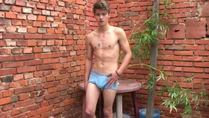 EastBoys: Ramming hard amongst very slim gay Luis