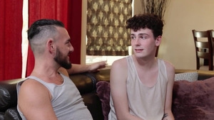FamilyDick - Hunk Myott Hunter playing with Derek Allen
