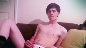 EuroBoyXXX.com: Tasty slurp finds dick to fuck