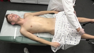 DoctorTapes: Willing Ass for Impotence Fix