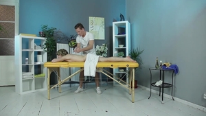 High Definition View of Twink Threesome
