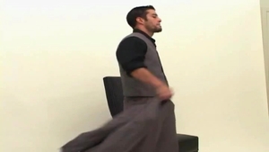 Cody Cummings: Cody undresses for shoot